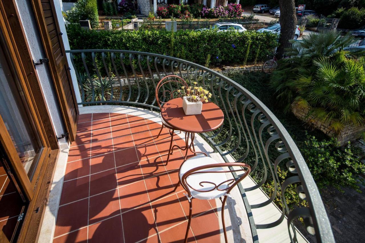 Sobe Number 9 Bed and Breakfast Rovinj Exterior foto