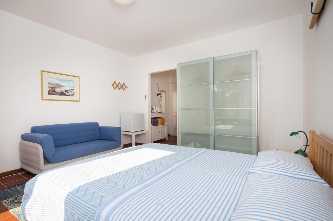 Sobe Number 9 Bed and Breakfast Rovinj Exterior foto